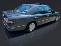 Mercedes Benz E200